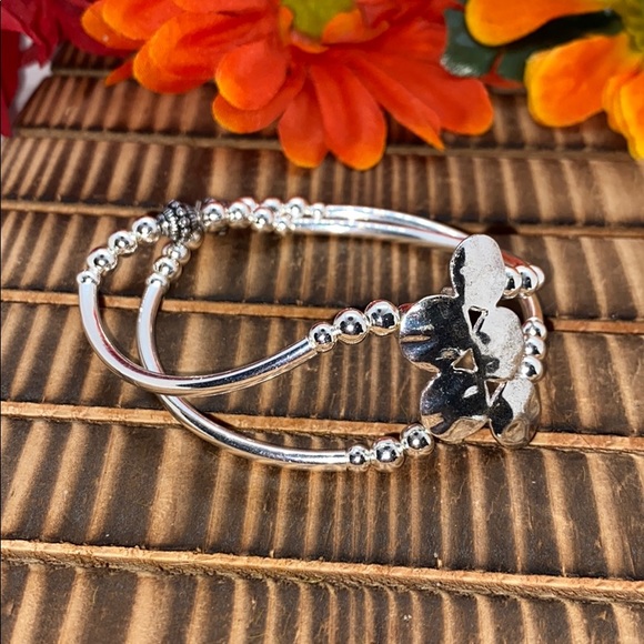 All Silver Double Strand Elastic Bangle - Picture 2 of 5